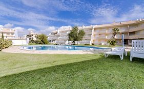 Amazing 1 Bedroom Apartment Near Marina